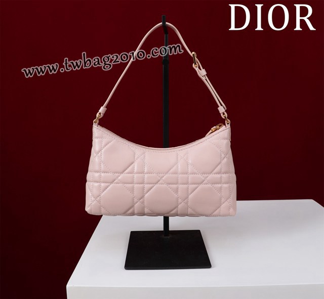 Dior专柜2025新款迪奥顶级原单30Montaigne迷你单肩水饺包 djfk1057